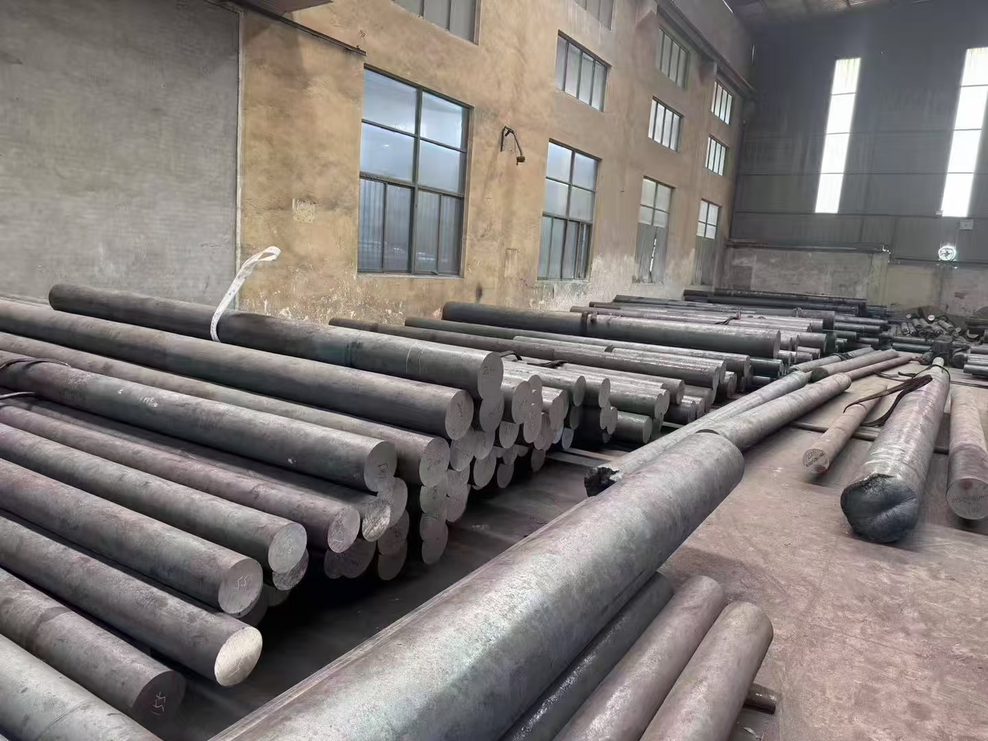 400系列锻圆锻打棒材135MM-420MM