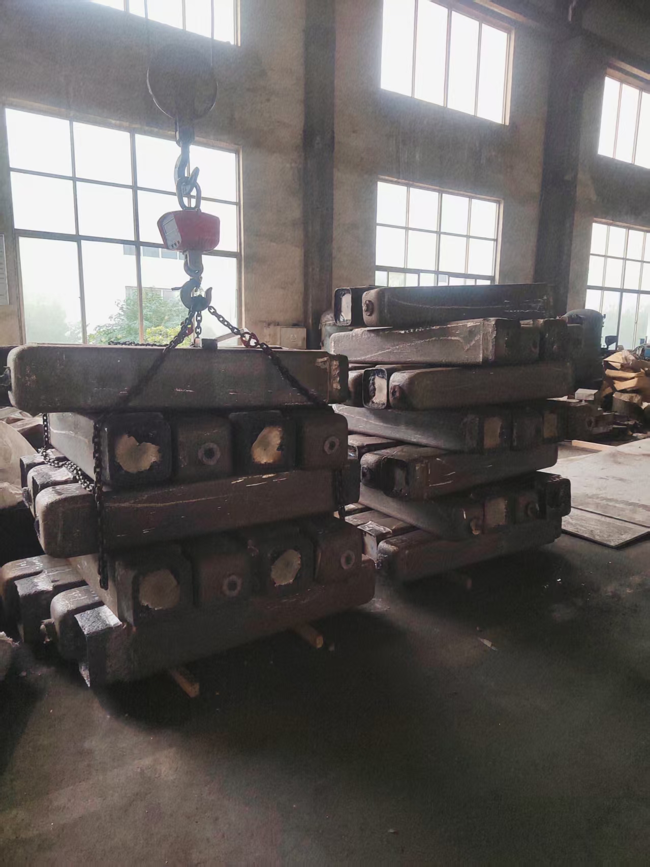 不锈钢大小钢锭